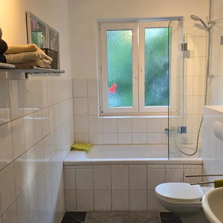 아파트 Medicus, 3 Zkb, Balkon, Garten, Naehe Stadtpark, Ruhig 카이저슬라우테른