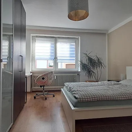 아파트 Medicus, 3 Zkb, Balkon, Garten, Naehe Stadtpark, Ruhig *