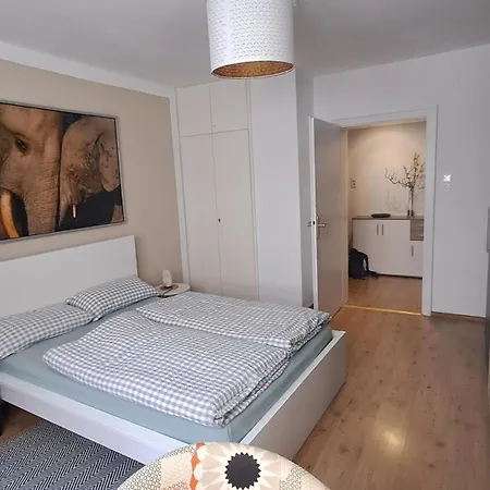 Medicus, 3 Zkb, Balkon, Garten, Naehe Stadtpark, Ruhig Kaiserslautern