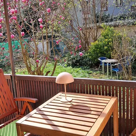 Medicus, 3 Zkb, Balkon, Garten, Naehe Stadtpark, Ruhig Apartamento